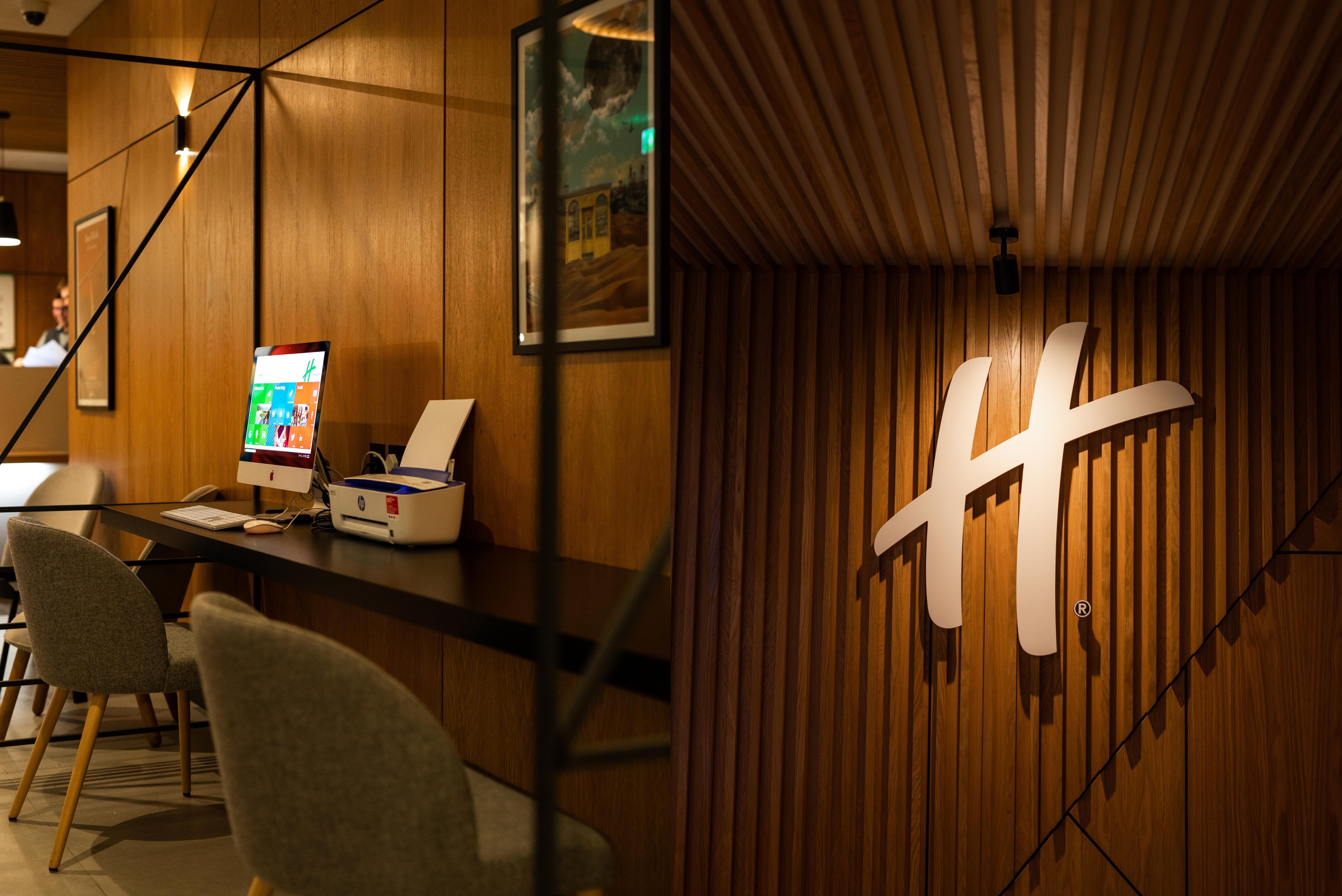 Holiday Inn London - Whitechapel By Ihg Buitenkant foto