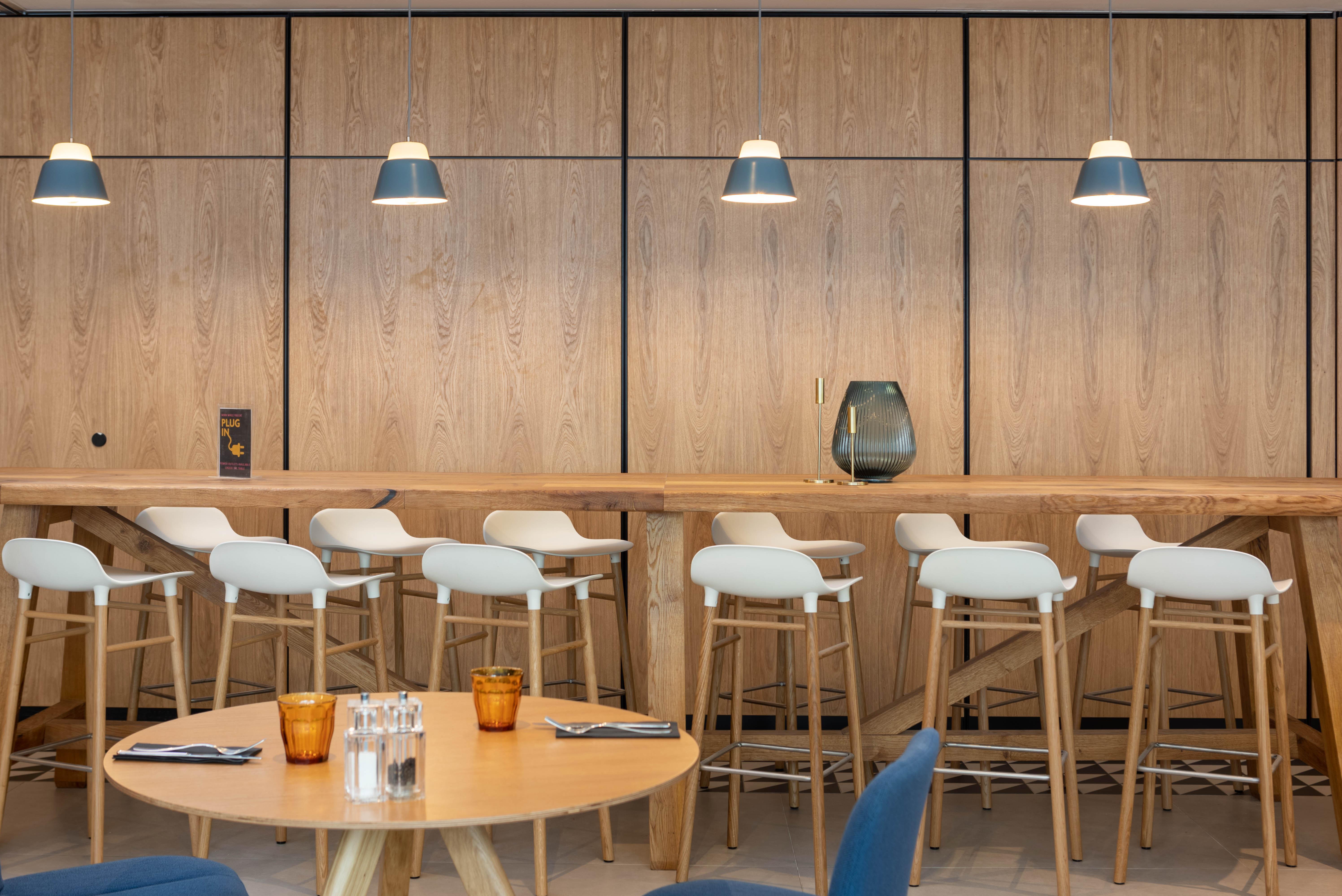 Holiday Inn London - Whitechapel By Ihg Buitenkant foto