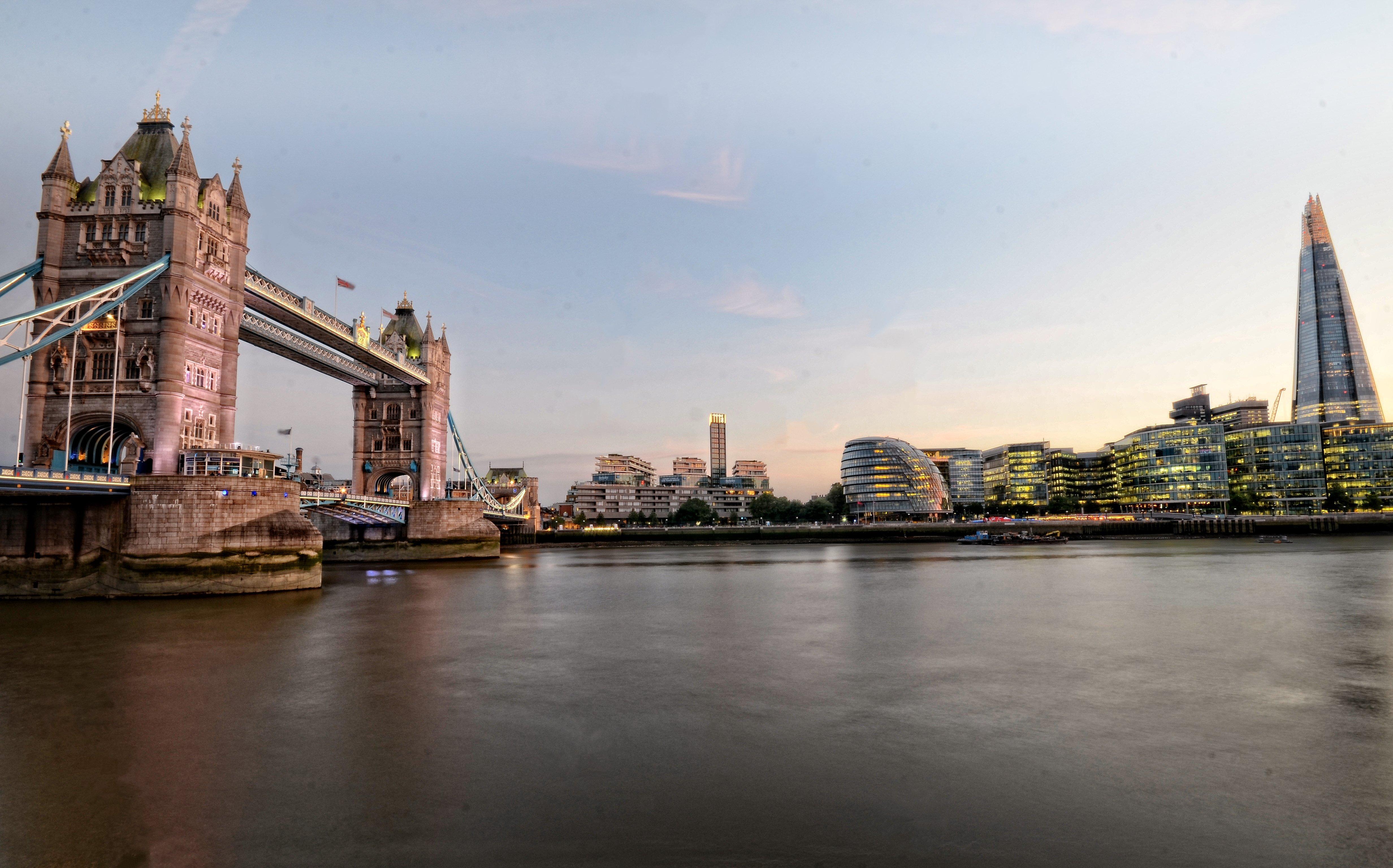Holiday Inn London - Whitechapel By Ihg Buitenkant foto
