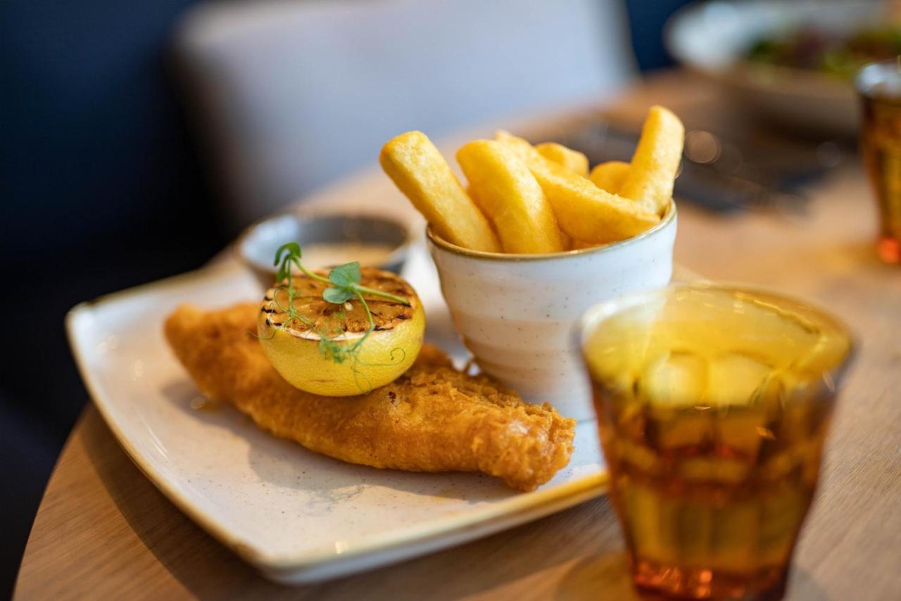 Holiday Inn London - Whitechapel By Ihg Buitenkant foto