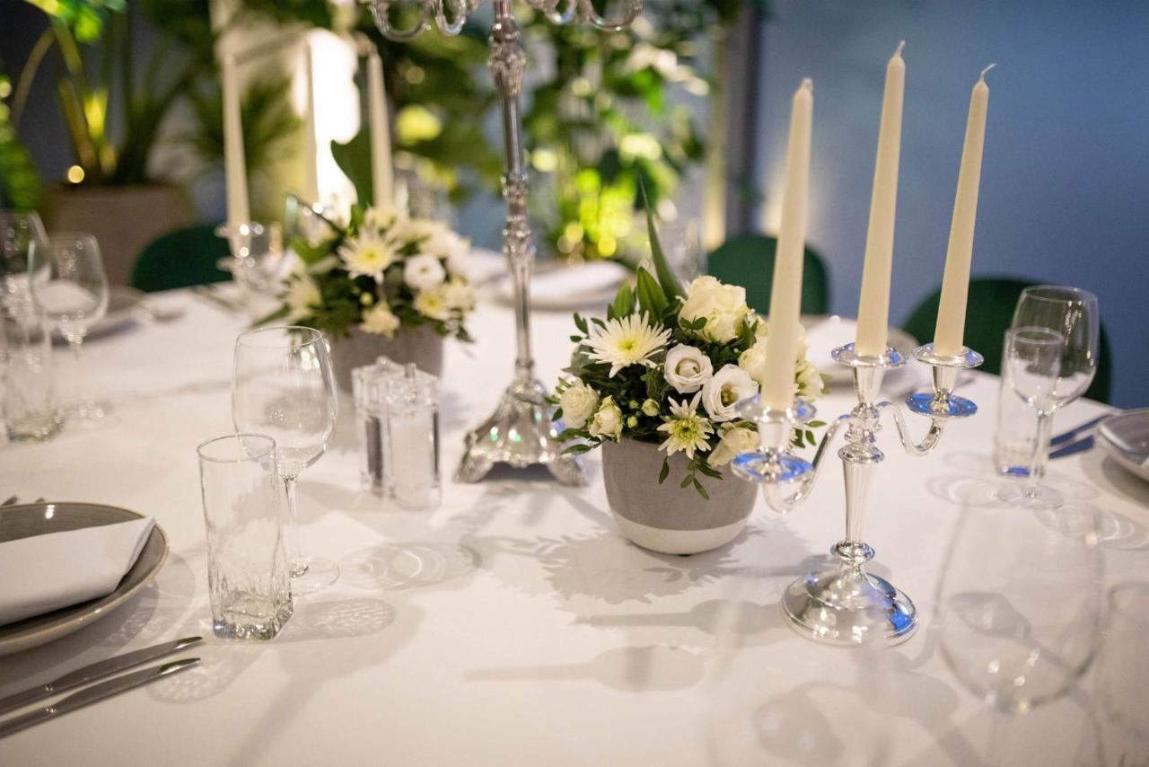 Holiday Inn London - Whitechapel By Ihg Buitenkant foto