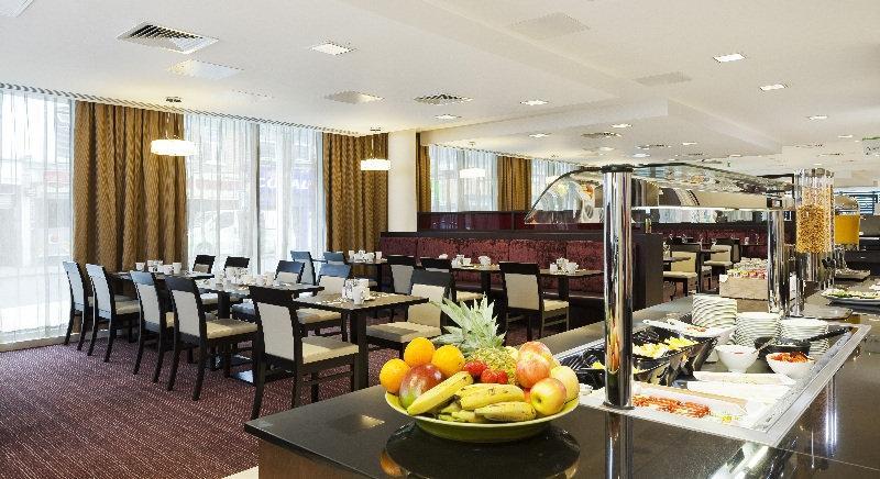 Holiday Inn London - Whitechapel By Ihg Buitenkant foto