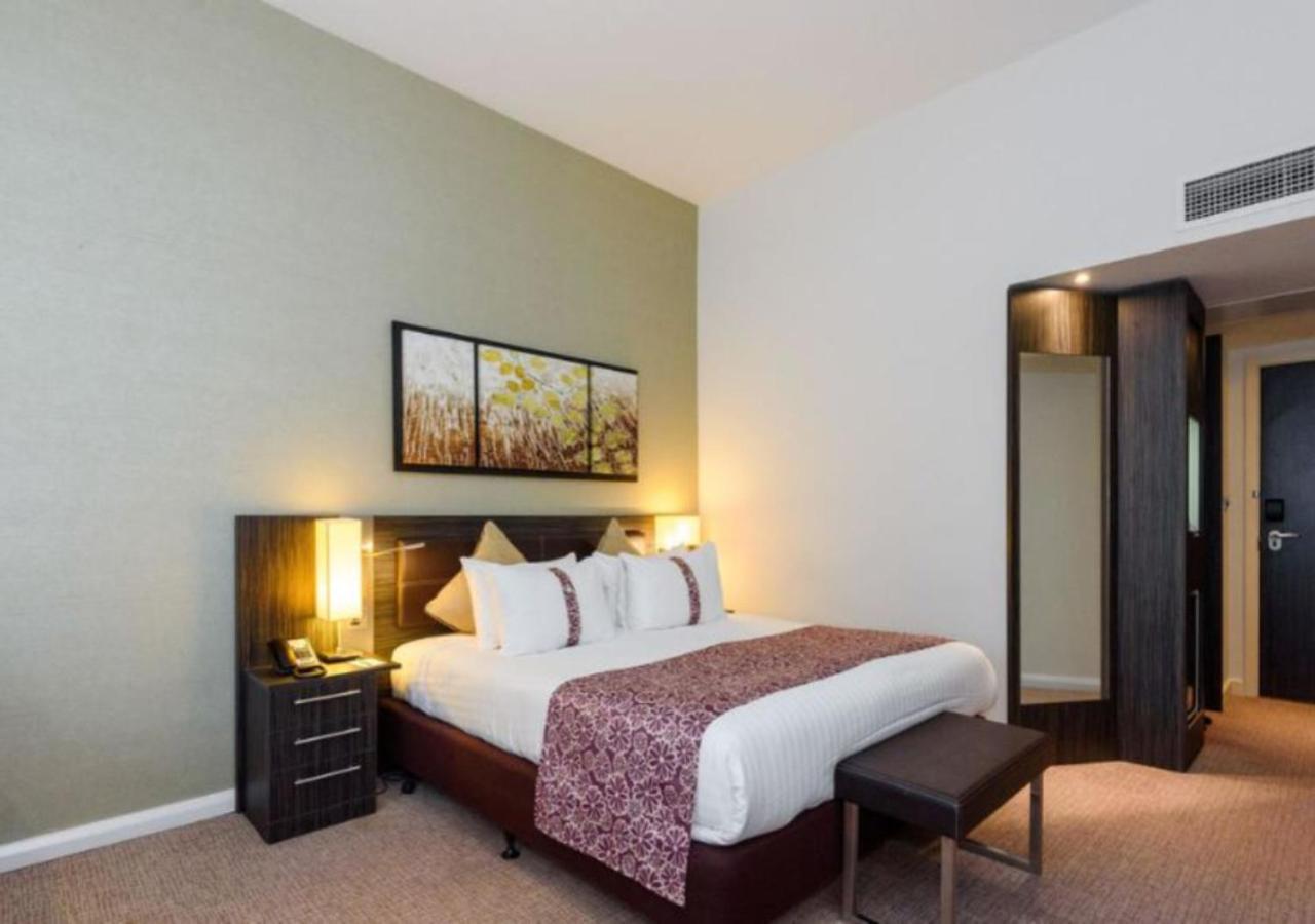 Holiday Inn London - Whitechapel By Ihg Buitenkant foto